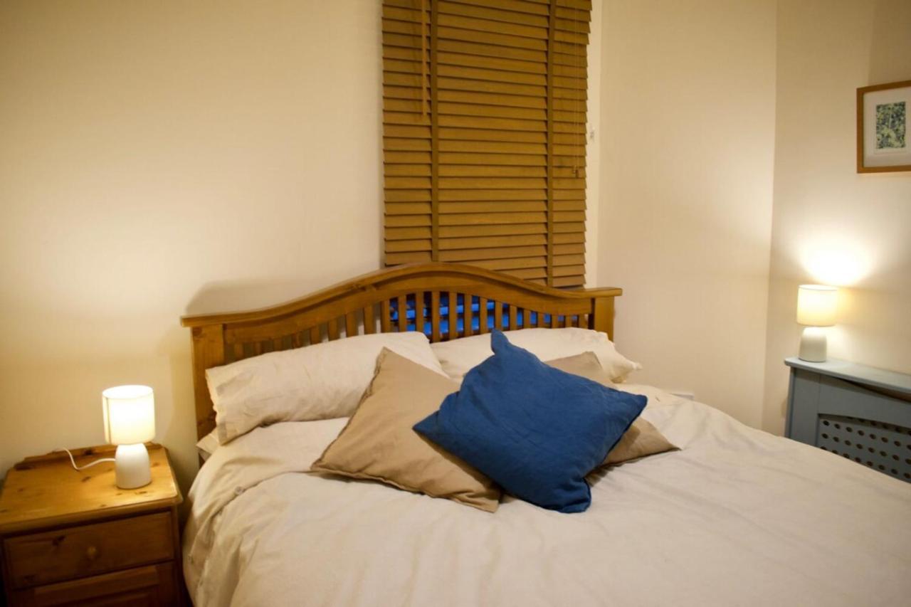 Newly Refurbed Home With Free Parking Edimburgo Exterior foto