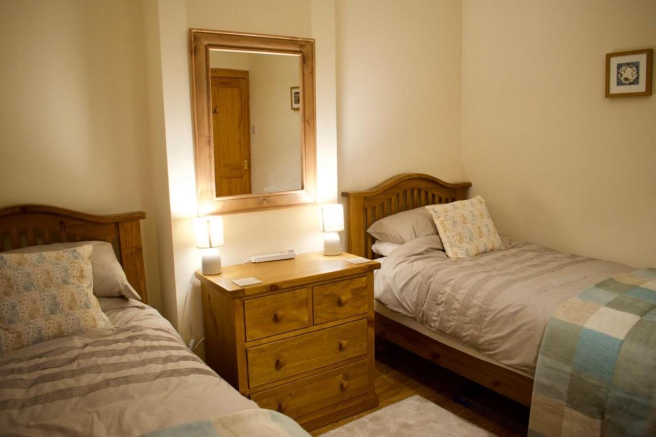 Newly Refurbed Home With Free Parking Edimburgo Exterior foto
