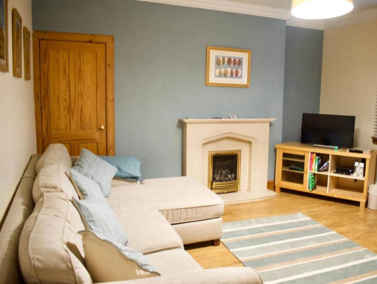 Newly Refurbed Home With Free Parking Edimburgo Exterior foto